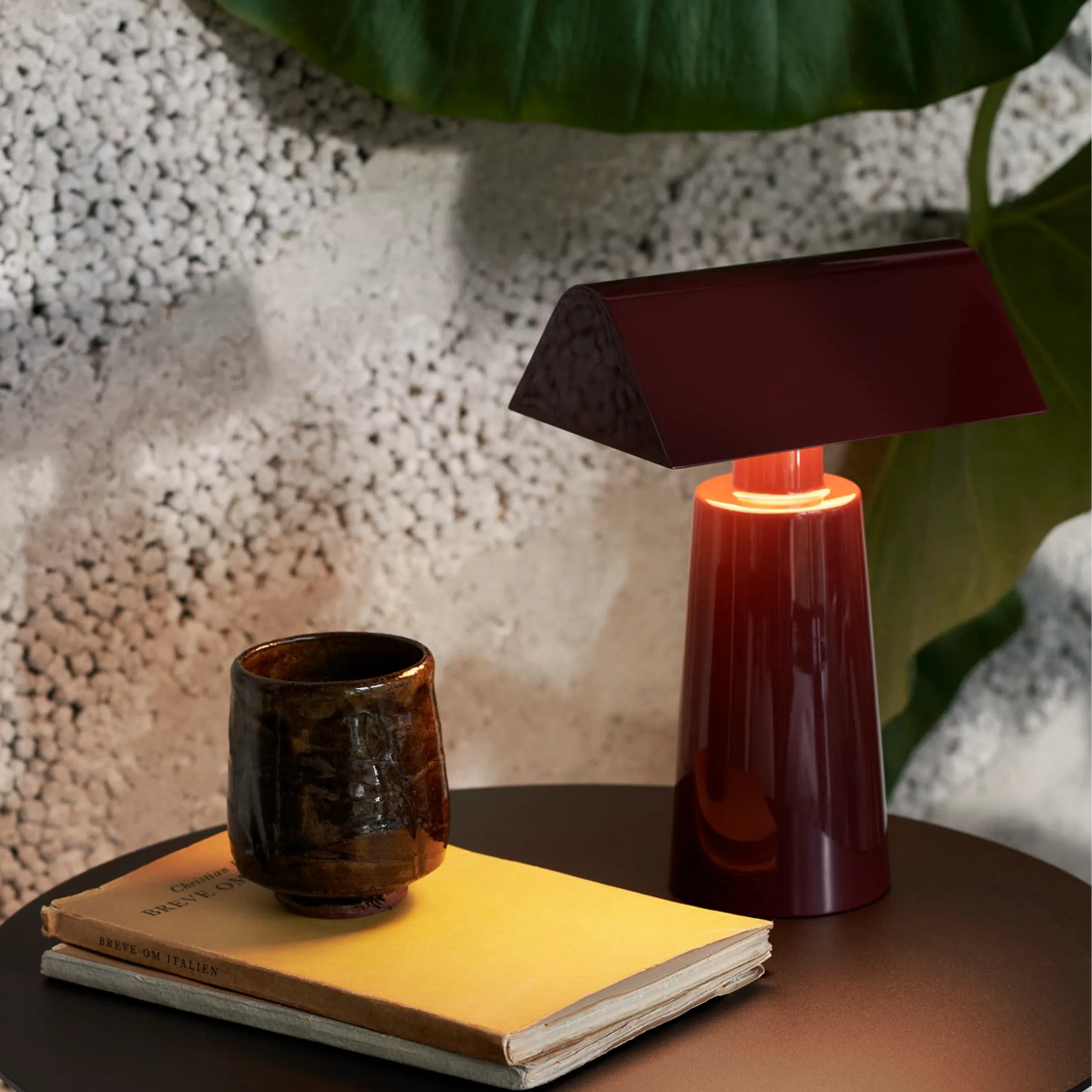 Caret Portable Table Lamp MF1