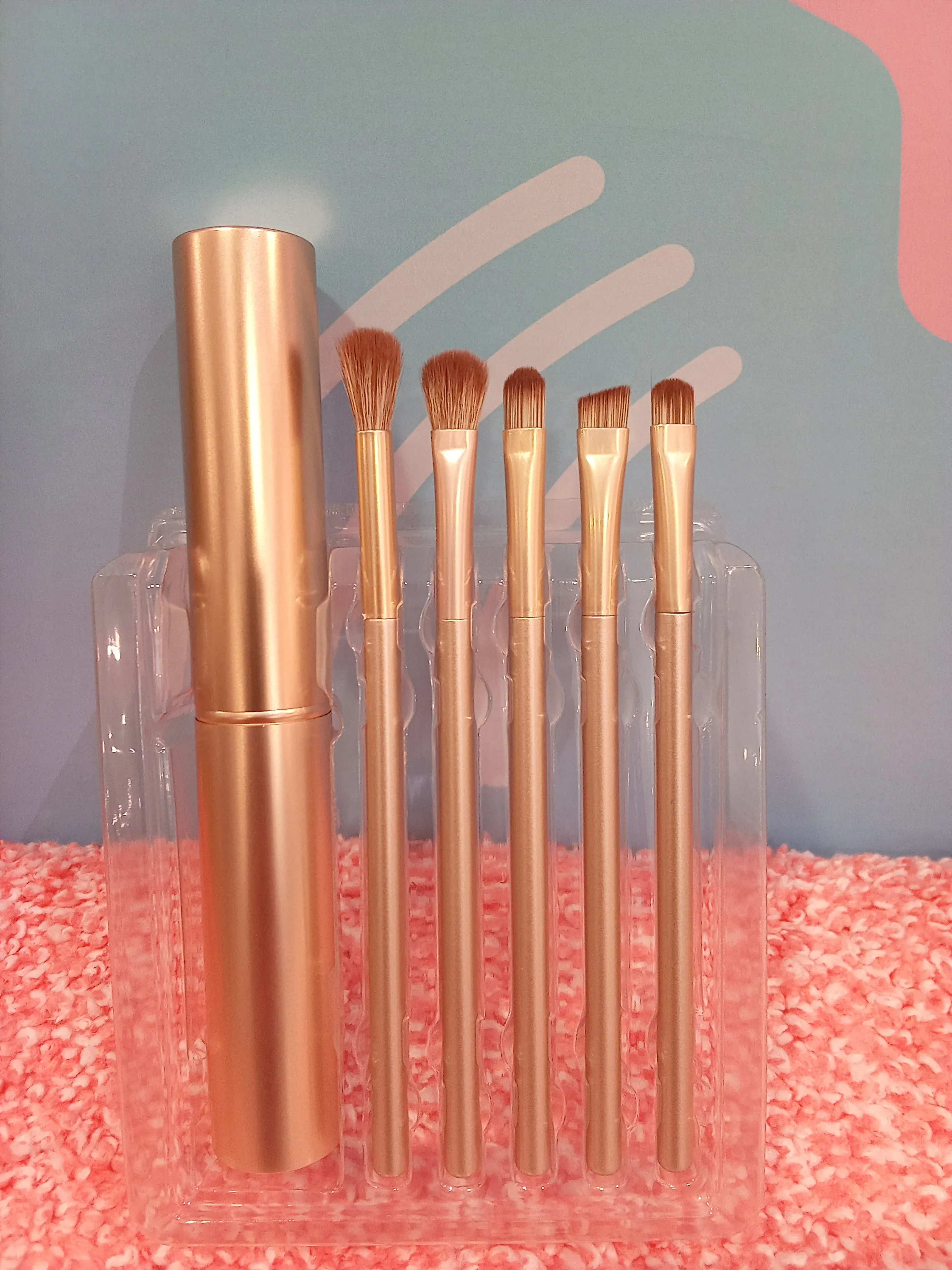 Miniso Portable Eye Makeup Brushes Set with Holder (5pcs, Gold)