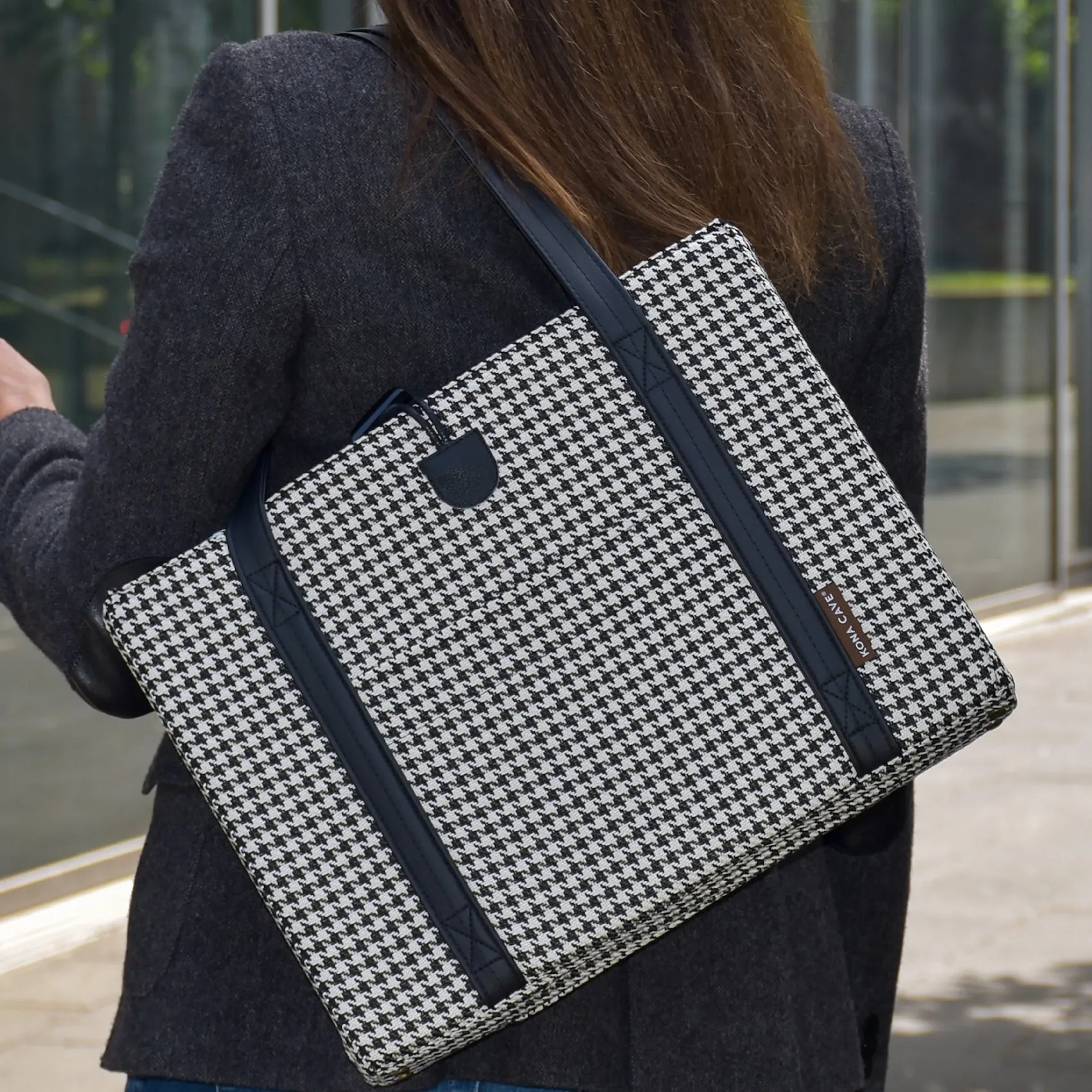 Travel Dog Bed - Brown and White Houndstooth with Ultra-Suede Lining