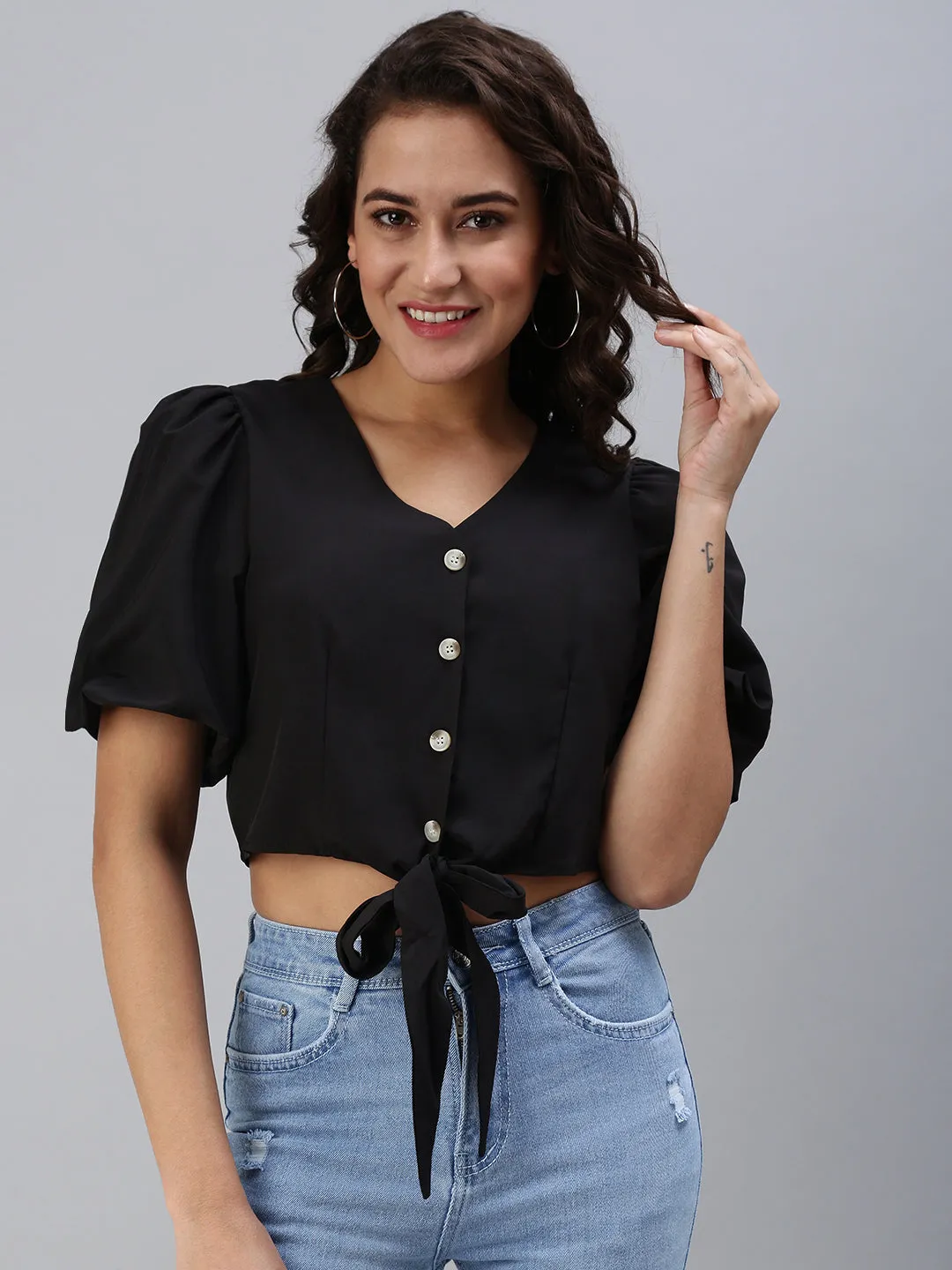 Women's Black Solid Crop Top